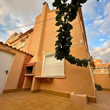 Chalet En La Mata A 50 Metros De La Playa Torrevieja Buitenkant foto