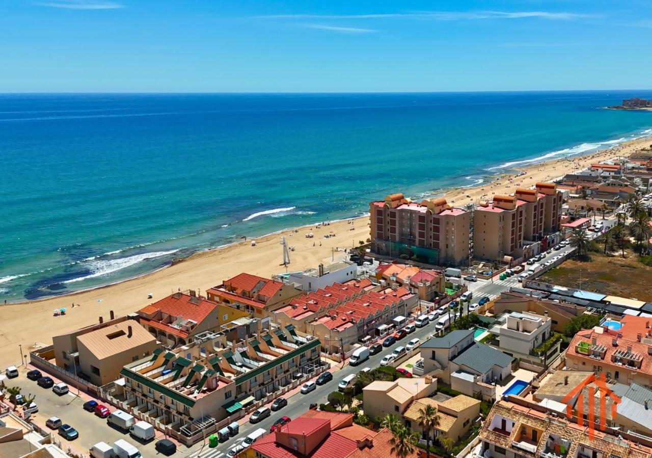 Chalet En La Mata A 50 Metros De La Playa *