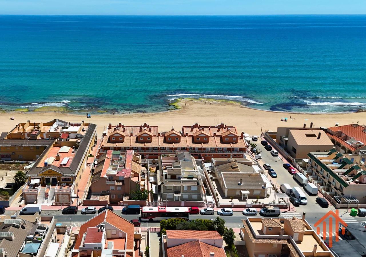 Chalet En La Mata A 50 Metros De La Playa *
